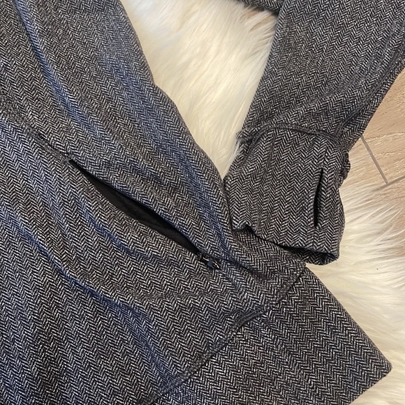 Size 6 Lululemon Half Zip Sweater - Picture 3 of 5
